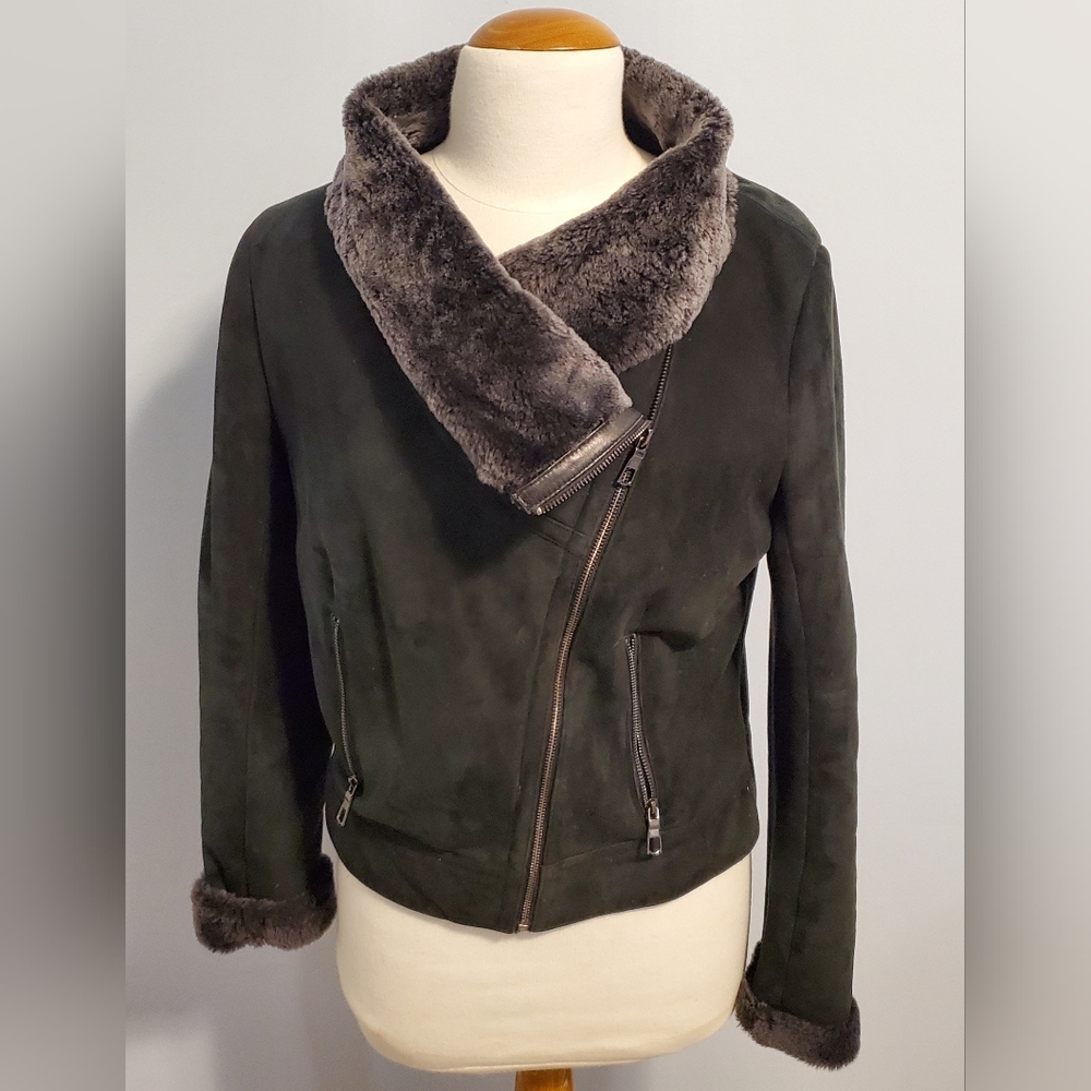 ✨️ VAKKO black suade & authentic Lambskin moto jacket, fur lined - size L ✨️
